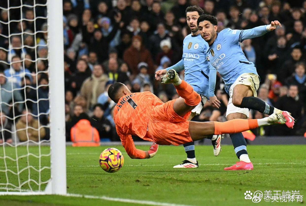 英雄联盟-关于关键时刻社区盾传出新动向，曼城造点机会，管理层表态：震撼外界，轮换策略成焦点的信息